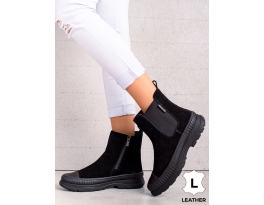 Krásné  kotníčkové boty dámské černé bez podpatku