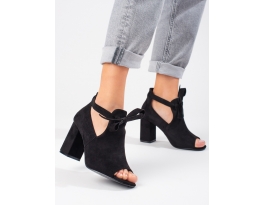 Exkluzívní dámské černé  kotníčkové boty na širokém podpatku