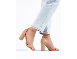 Trendy hnědé dámské  sandály na širokém podpatku