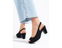 Klasické  sandály dámské černé na širokém podpatku